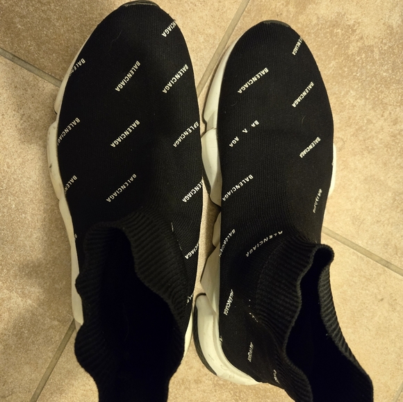 Balenciaga Sneakers - Picture 1 of 3